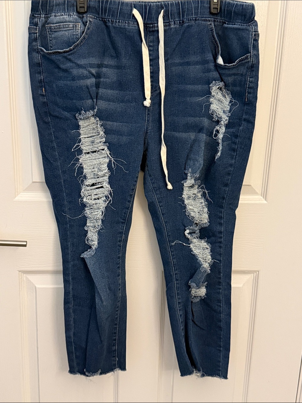 Womens Distressed Stretchy Jeans with Drawstring